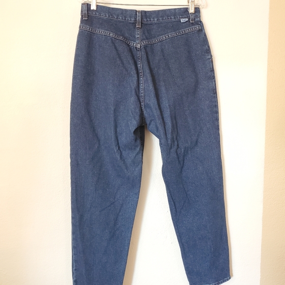 Size 12 Petite Vintage 80's Lee High-waisted Mom Jeans with pleats - Picture 3 of 9